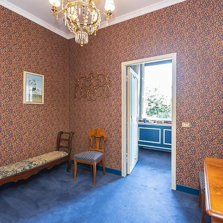 La Gallese By In Apartment *