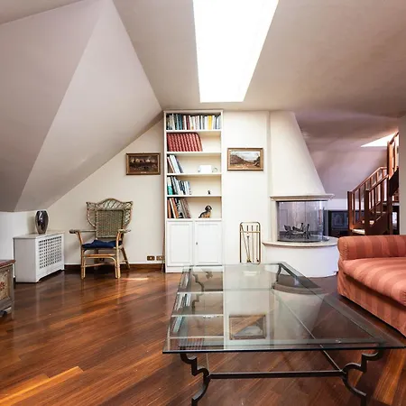 Apartment La Gallese By In