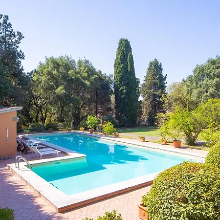 Apartment La Gallese By In Rome